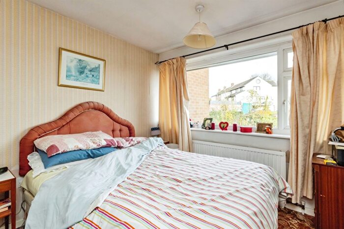 3 Bedroom Terraced House For Sale In Third Avenue, Gedling, Nottingham, NG4