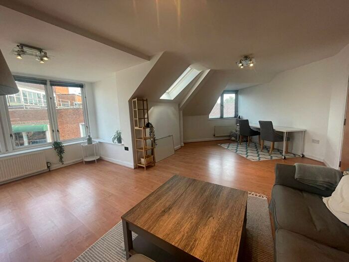 2 Bedroom Property To Rent In Augusta Court, Exeter, EX1