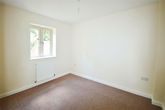 3 Bedroom End Of Terrace House For Sale In Adams Close, Hartshorne, Swadlincote, Derbyshire, DE11