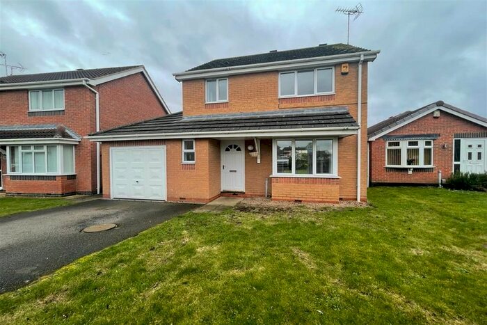 3 Bedroom Bungalow To Rent In Karen Gardens, Chilwell, NG9