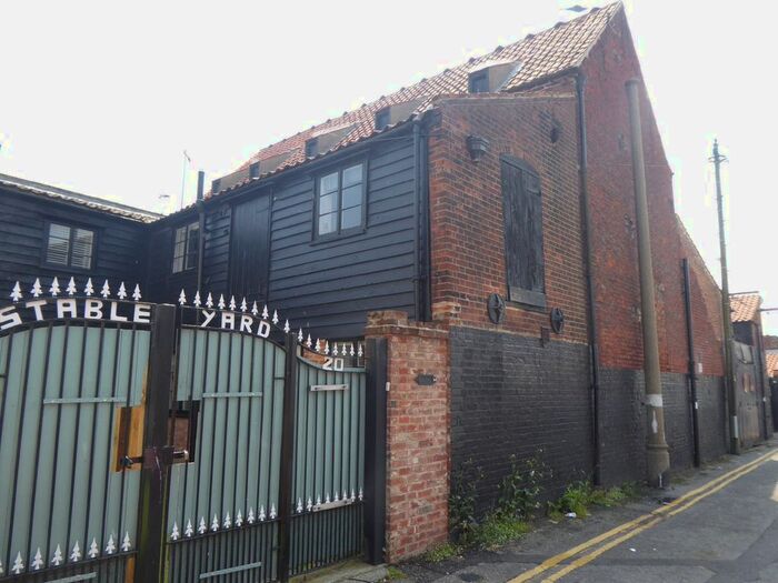 2 Bedroom Cottage To Rent In Trinity Place, Great Yarmouth NR30