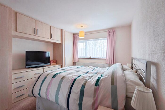 3 Bedroom Semi-Detached House For Sale In Homestead Moat, Stevenage, SG1