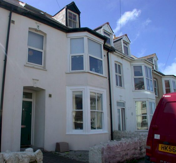 1 Bedroom Flat To Rent In Trevose Avenue, Newquay, TR7