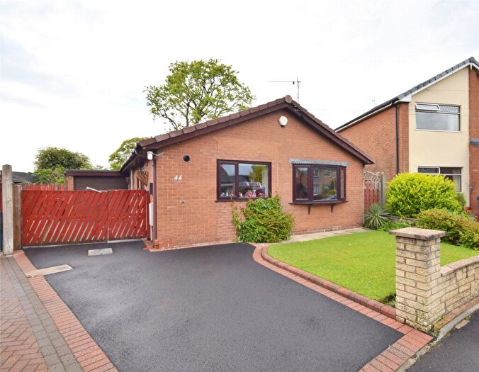 2 Bedroom Detached Bungalow For Sale In Fairfield Drive, Clitheroe, Lancashire, BB7