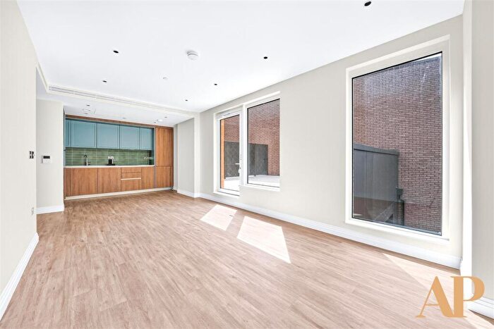 2 Bedroom Apartment To Rent In Gasholder Place, Oval Village, SE11