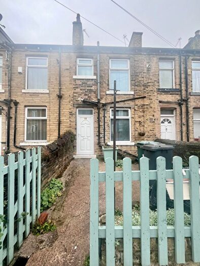 2 Bedroom Terraced House To Rent In Grape Street, Allerton, BD15