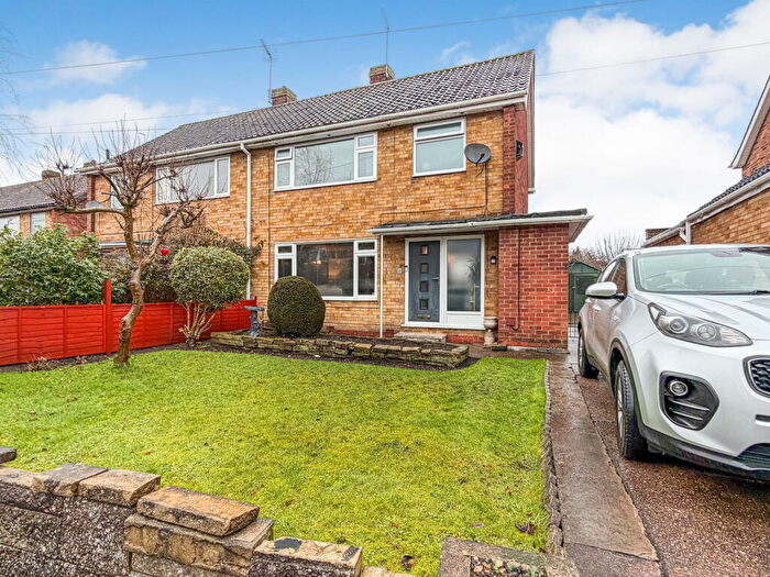 3 Bedroom Semi Detached House For Sale In St. Davids Close, Cottingham, East Riding Of Yorkshire, HU16