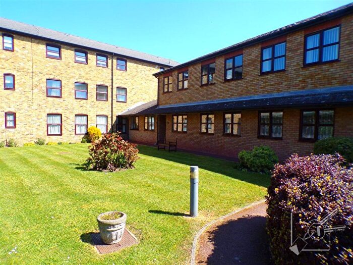 1 Bedroom Retirement Property For Sale In St James Oaks, Trafalgar Rd, Gravesend, DA11