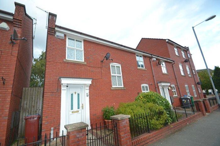 3 Bedroom End Of Terrace House To Rent In St. Marys Street, Hulme, Manchester, M15