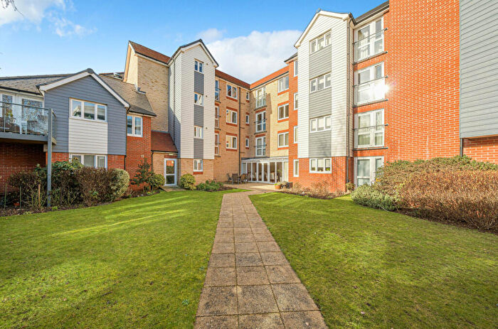 2 Bedroom Apartment For Sale In South Street, Bishop's Stortford, Hertfordshire, CM23