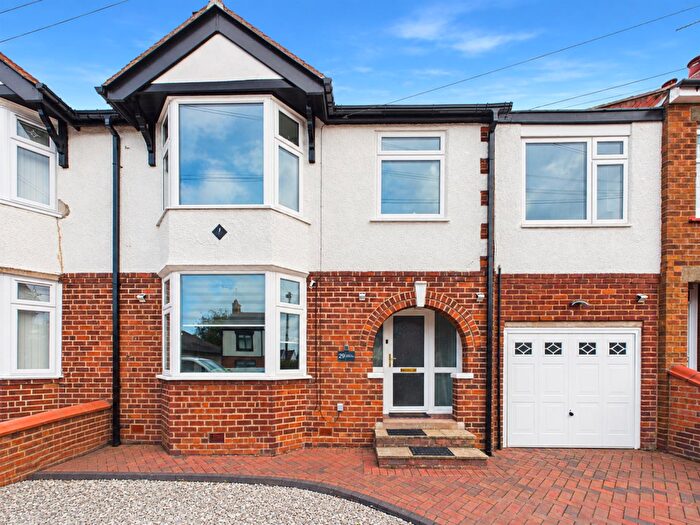1 Bedroom Flat For Sale In Osborne Street, Rhosllanerchrugog, Wrexham, LL14