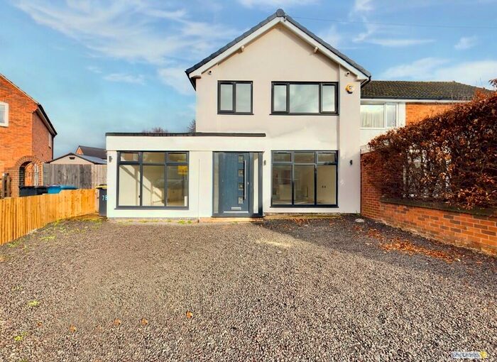 3 Bedroom Semi-Detached House To Rent In Micklehome Drive, Alrewas, DE13