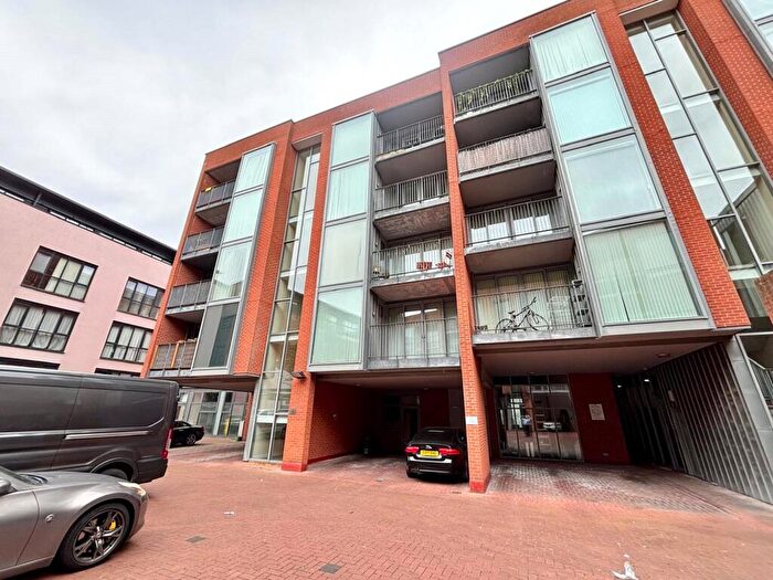 1 Bedroom Apartment For Sale In Tenby Street, Birmingham, B1