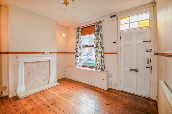 2 Bedroom Terraced House To Rent In Reigate Road, Nottingham, NG7