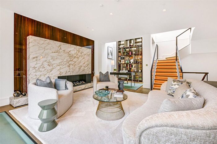 2 Bedroom Mews To Rent In Regent's Crescent, Park Crescent, London, W1B