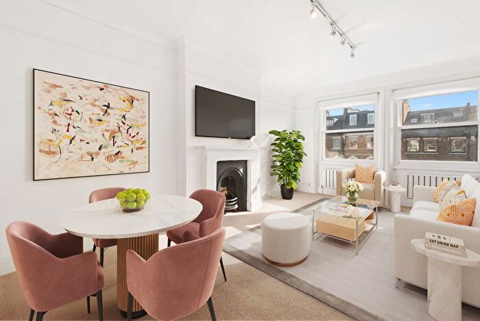 3 Bedroom Terraced House To Rent In South Villas, Camden, NW1