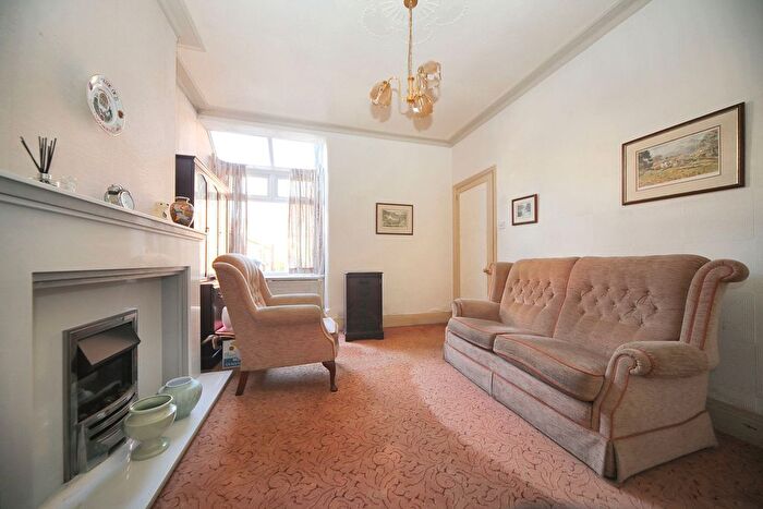 3 Bedroom End Of Terrace House For Sale In Ormskirk Road, Wigan, WN5