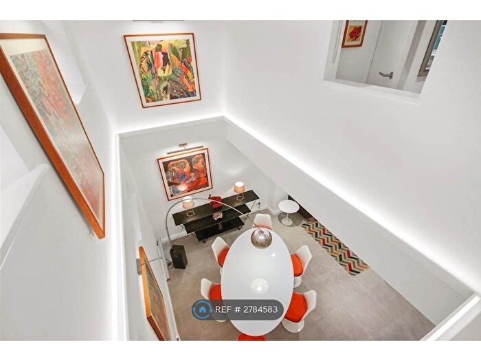 1 Bedroom Flat To Rent In Macklin Street, London, WC2B