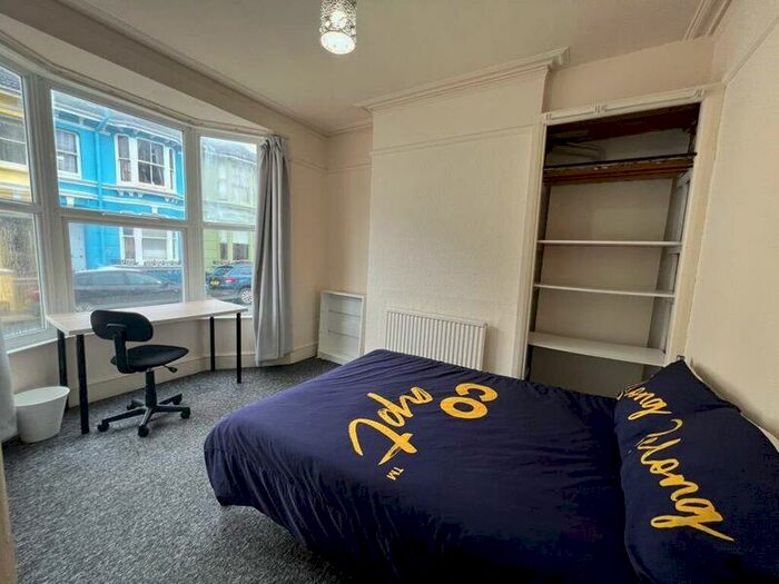 5 Bedroom Terraced House To Rent In Campbell Road, Brighton, BN1