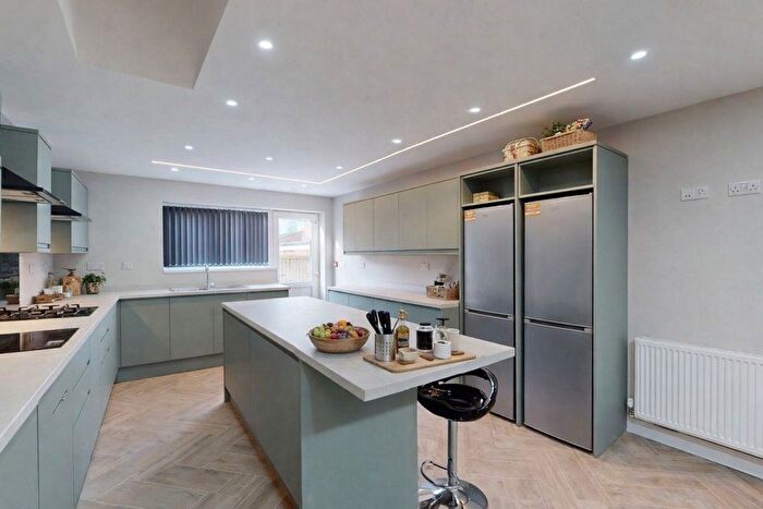 6 Bedroom Property To Rent In Tiverton Road, B29