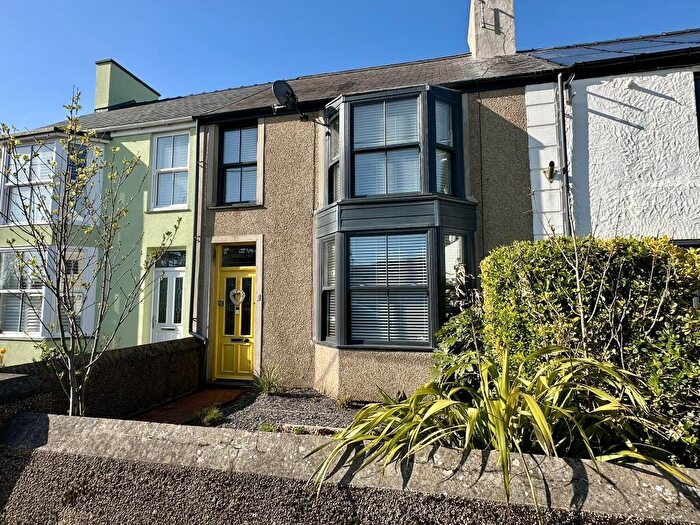 4 Bedroom Terraced House For Sale In Ffordd Maelog, Rhosneigr, Isle Of Anglesey, LL64
