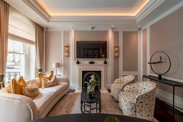 2 Bedroom Flat To Rent In Prince Of Wales Terrace, Kensington, W8