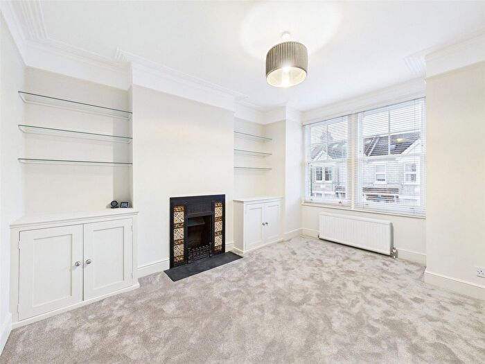 2 Bedroom Maisonette To Rent In Kenley Road, St Margarets, TW1