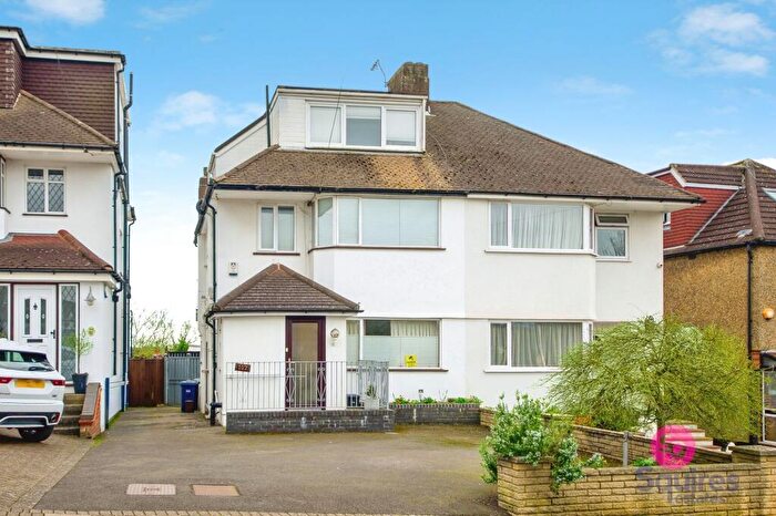 3 Bedroom Semi Detached House For Sale In Bittacy Rise, London, NW7