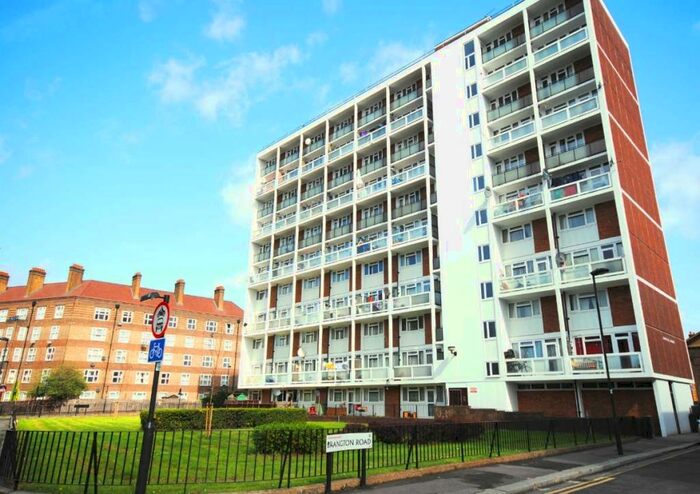 3 Bedroom Flat To Rent In Loughborough Street London, SE11