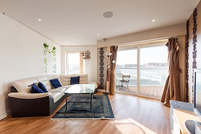 2 Bedroom Flat For Sale In Chapman House, Aerodrome Road, Colindale, London, NW9