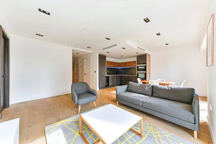 2 Bedroom Flat For Sale In Keybridge House, Lambeth, SW8