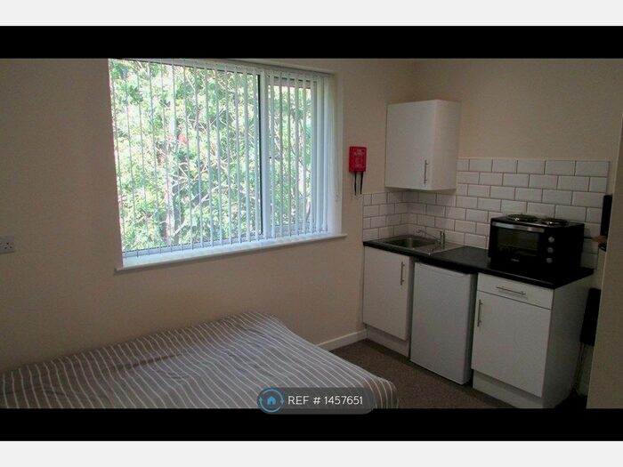 Studio To Rent In London Road, Coventry, CV3