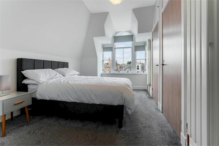 3 Bedroom Flat To Rent In Mayfield Terrace, Newington, Edinburgh, EH9