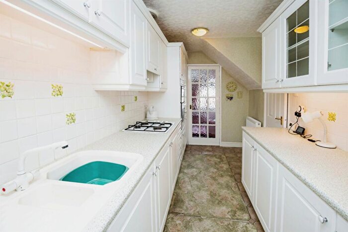 2 Bedroom Semi-Detached House For Sale In Dulverton Avenue, Vicars Cross, Chester, CH3