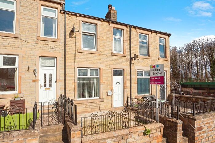 2 Bedroom Terraced House For Sale In Dewsbury, WF13