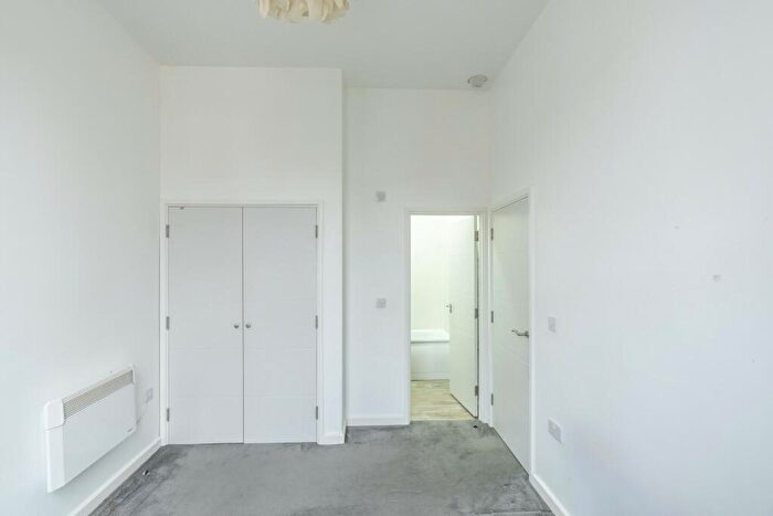 1 Bedroom Flat For Sale In Griffon House, East Street, Bedminster, BS3