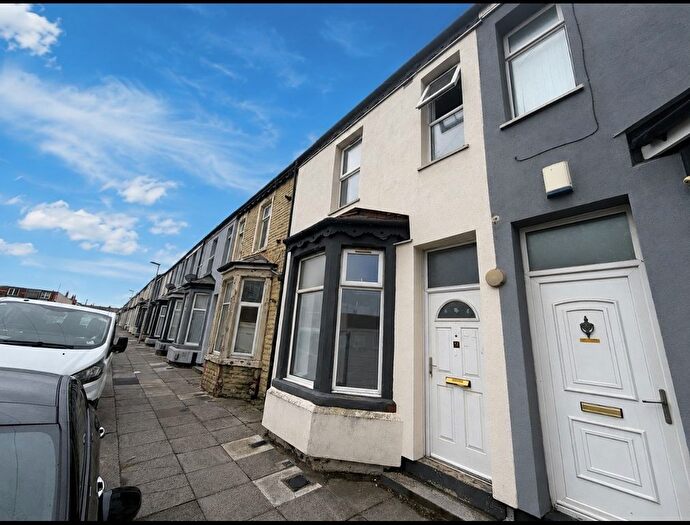 4 Bedroom Terraced House To Rent In Clinton Avenue, Blackpool, FY1