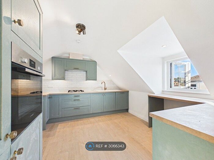 4 Bedroom Flat To Rent In North Shields, North Tyneside, NE29