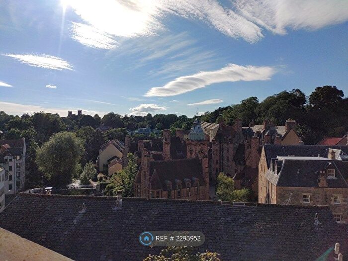 2 Bedroom Flat To Rent In Belford Road, Edinburgh, EH4