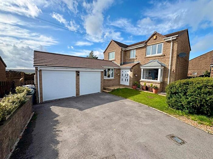 4 Bedroom Detached House For Sale In Grouse Moor Lane, Queensbury, Bradford, BD13
