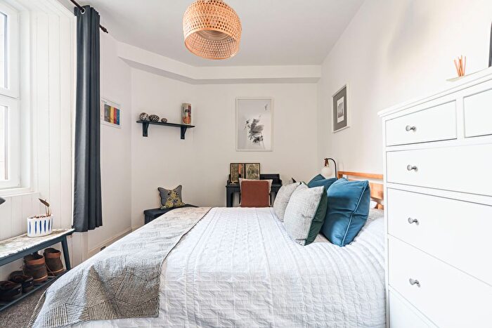 1 Bedroom Flat For Sale In / Easter Road, Edinburgh, EH6