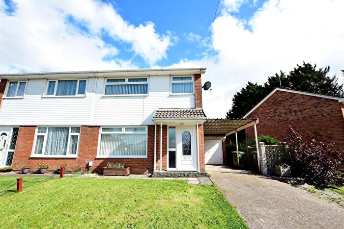 3 Bedroom Semi-Detached House To Rent In Stirling Road, Cardiff, CF5