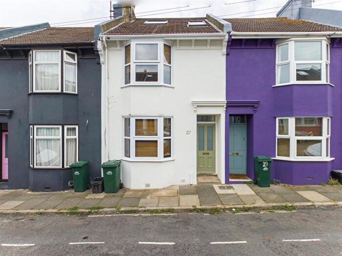 4 Bedroom Terraced House To Rent In Whichelo Place, Brighton, East Sussex, BN2