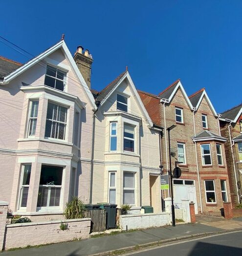 1 Bedroom Flat To Rent In Beckford Road, Cowes, PO31