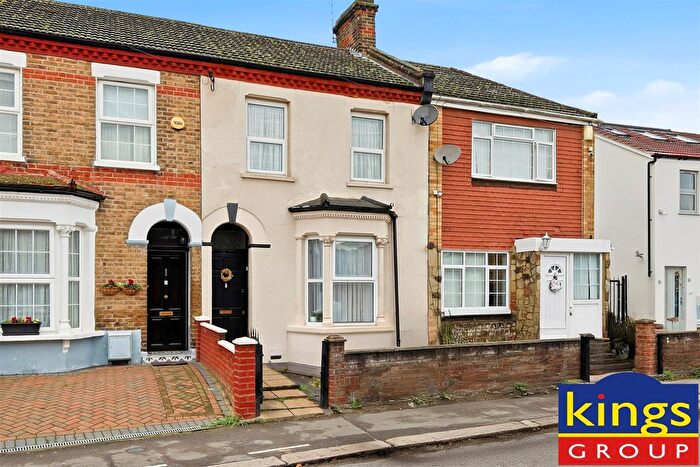 3 Bedroom Terraced House For Sale In Church Lane, Edmonton, N9