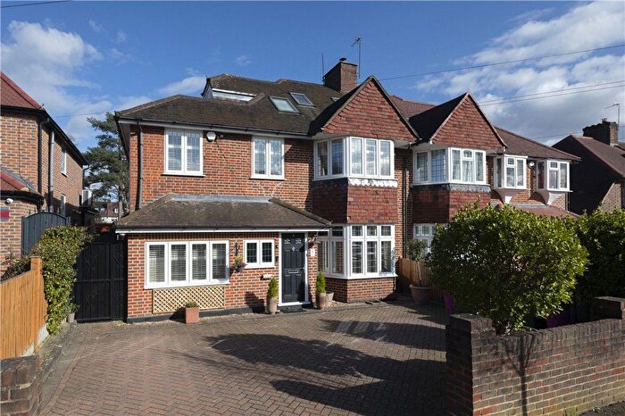 5 Bedroom Semi-Detached House For Sale In Dickerage Road, Kingston Upon Thames, KT1