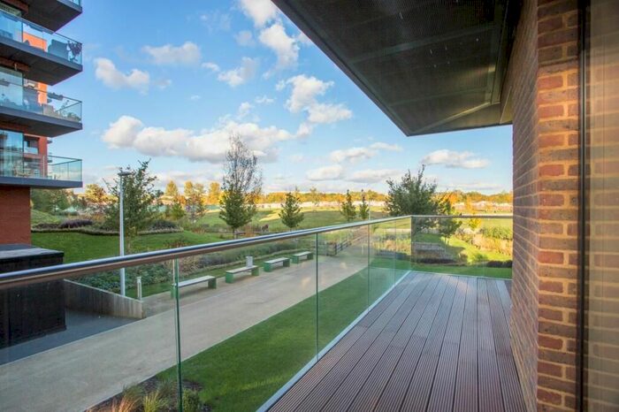 2 Bedroom Flat To Rent In Tizzard Grove, London, SE3