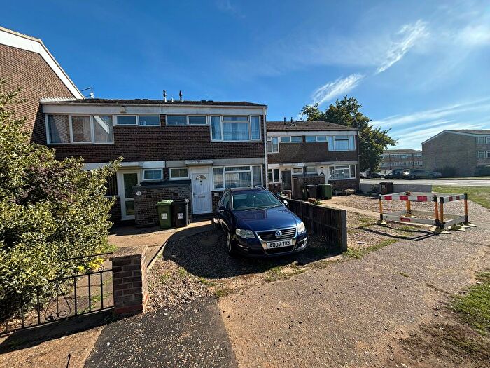3 Bedroom Terraced House For Sale In Canterbury Way, Thetford, IP24