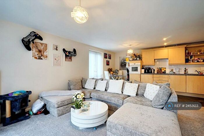 2 Bedroom Flat To Rent In Acton Road, Long Eaton, Nottingham, NG10