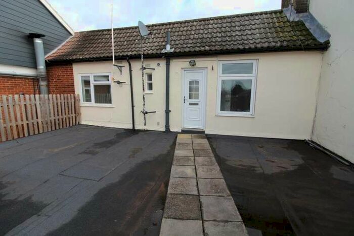 1 Bedroom Flat To Rent In Norwich Road Ipswich, IP1